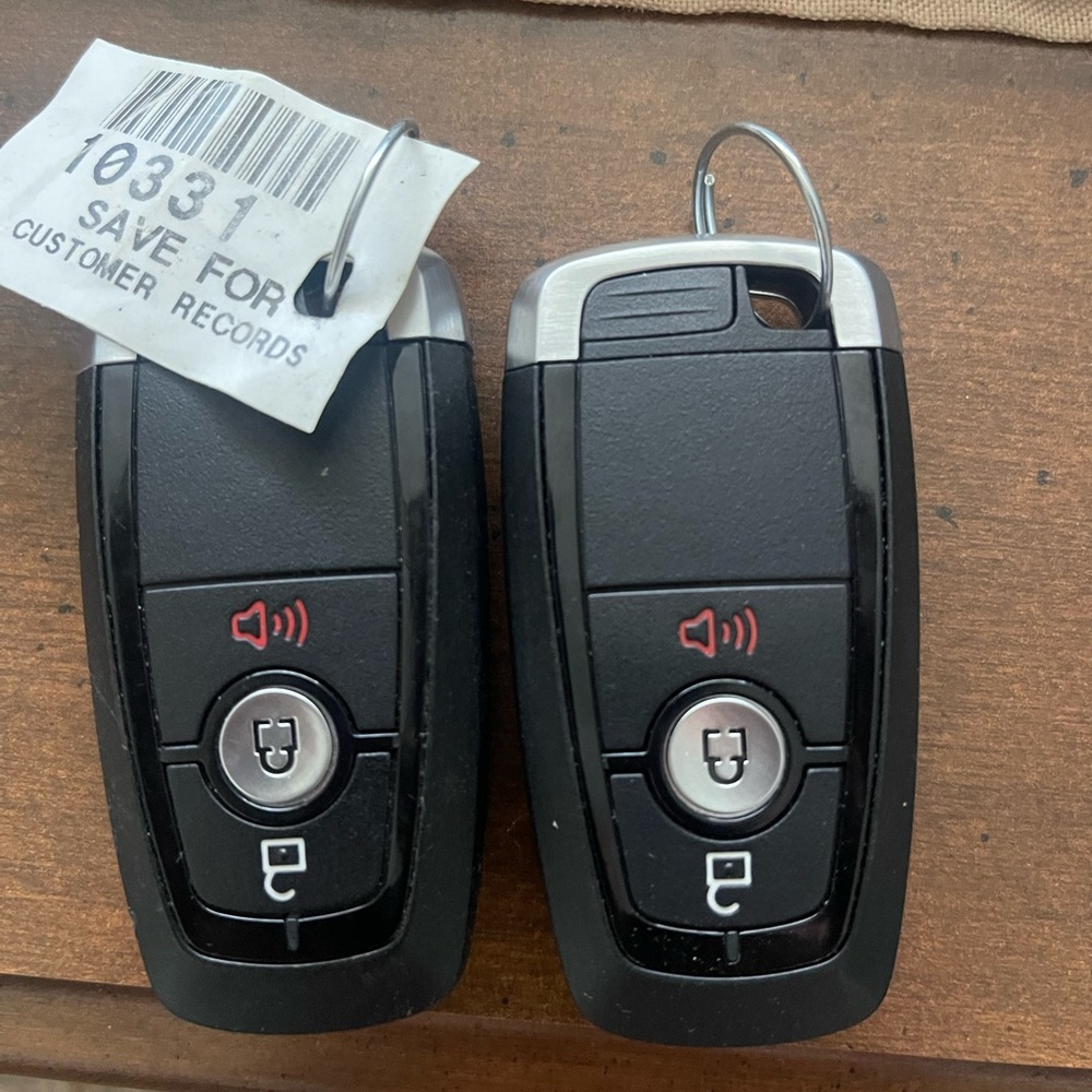 NEW— 2022 Ford Edge Fob